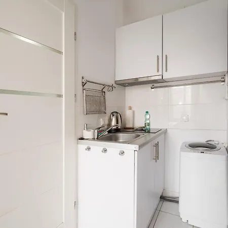 Tamka Powisle Blue By Bookinghost