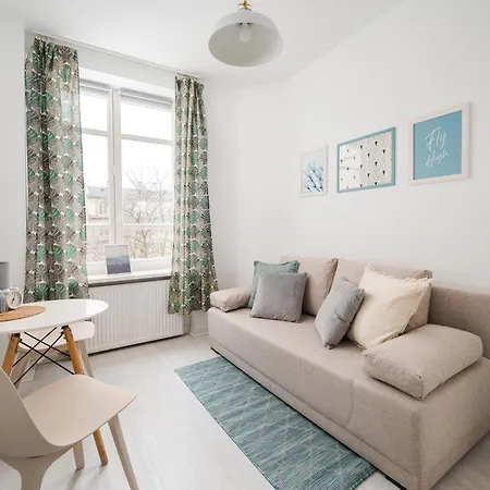 Tamka Powisle Blue Apartment Warsaw